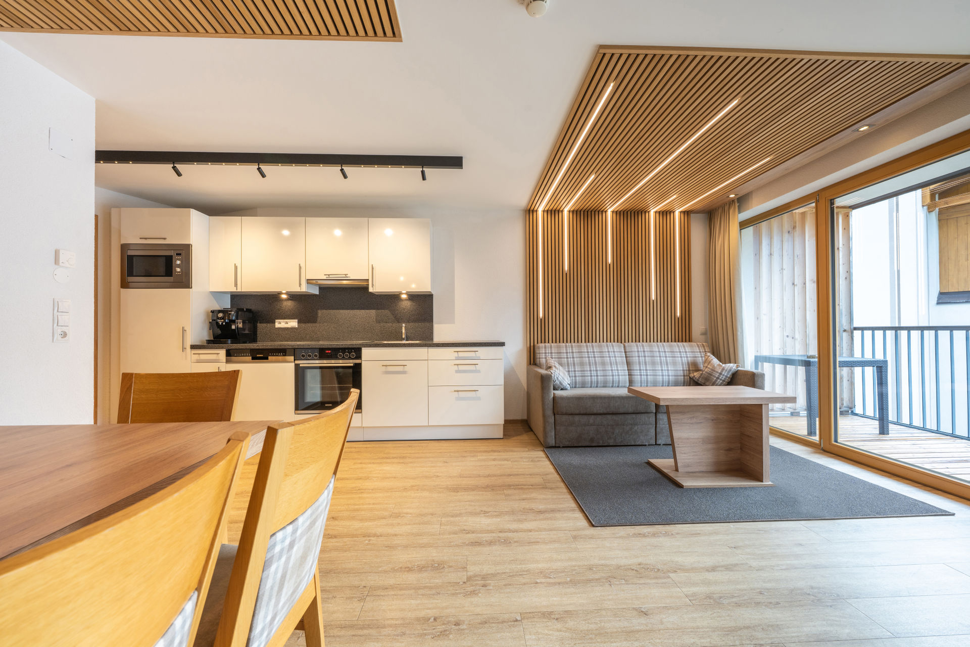 Apartement 1 Küche und Wohnbereich